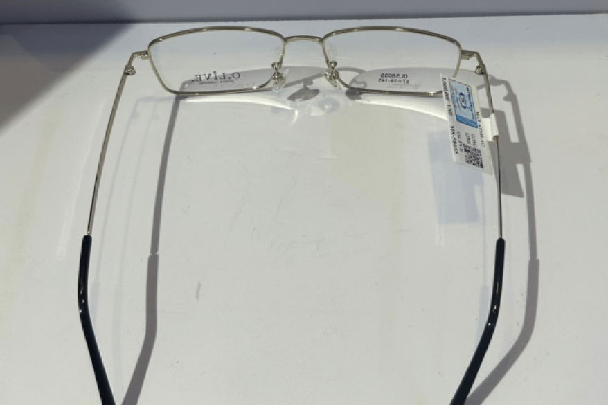 Gọng kính OLIVE-OL58055 Titanium