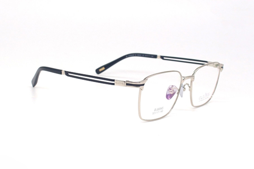 GỌNG KÍNH TITANIUM OLIVE β TITANIUM IP - 66945